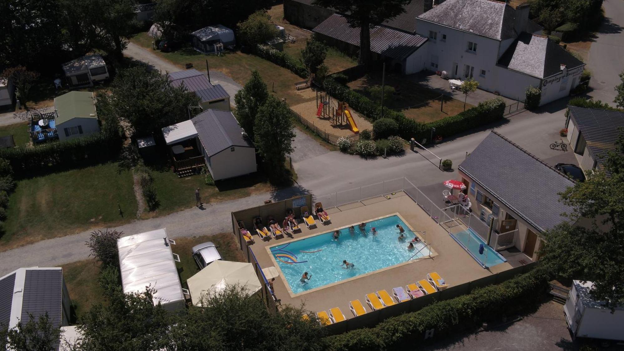 Camping De Brouel Ambon Dış mekan fotoğraf